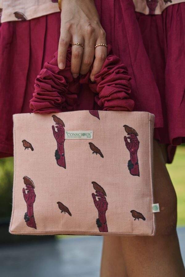 Scrunchie bags for women